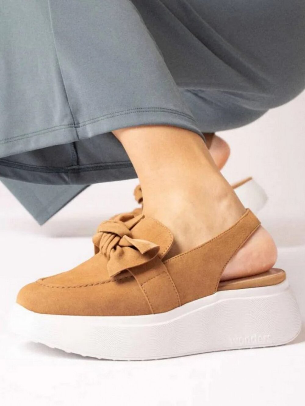 Wonders Knotted Suede Chunky Slingback Loafers 39